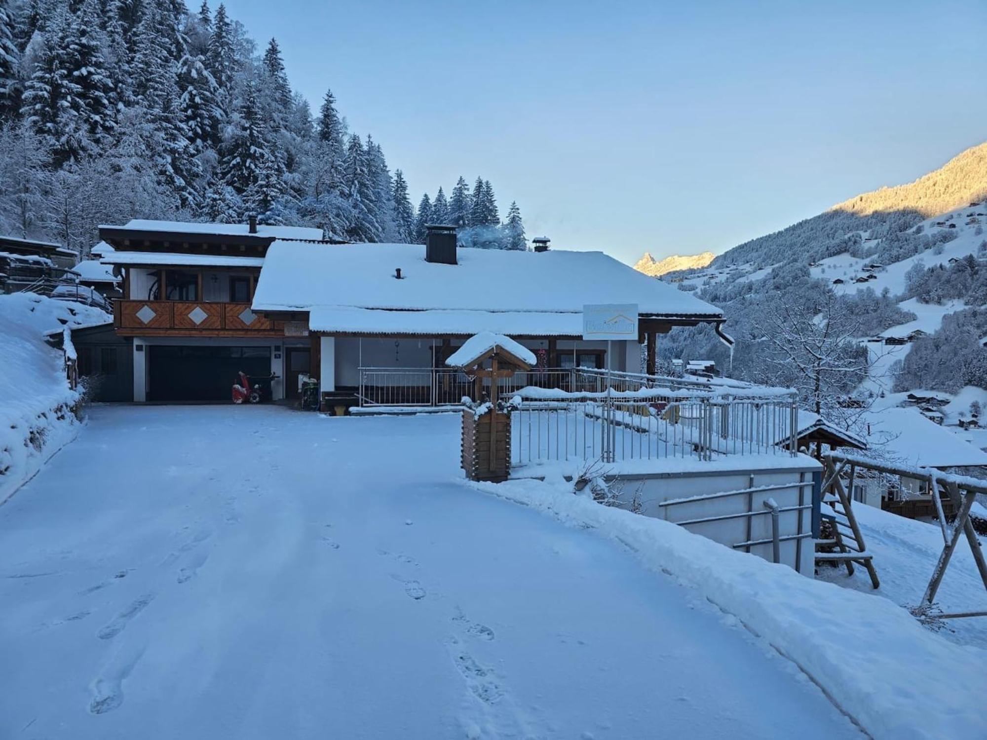 Apartment On The Mountainside In Silbertal Eksteriør billede
